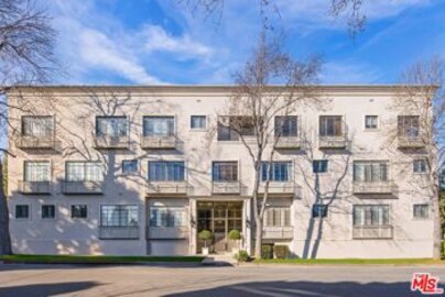 Fabulous Charleville Manor Condominium Located at 9601 Charleville Boulevard #12 was Just Sold