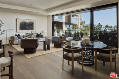 8420 W Sunset Boulevard #703 Photo