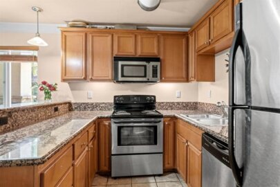 800 N Mollison Avenue #10 Photo