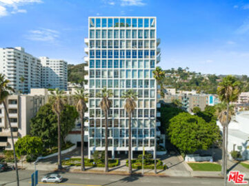 Fabulous Hollywood Versailles Tower Condominium Located at 7135 Hollywood Boulevard #707 was Just Sold