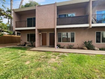 267 S Mollison Avenue #16 Photo