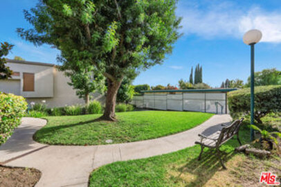 Splendid Newly Listed Peppertree Northridge Condominium Located at 18524 Mayall Street #D