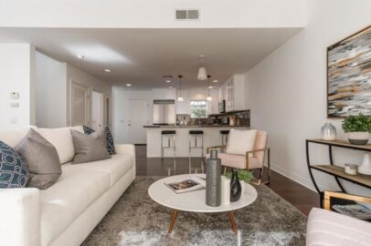 5050 Cahuenga Boulevard Photo