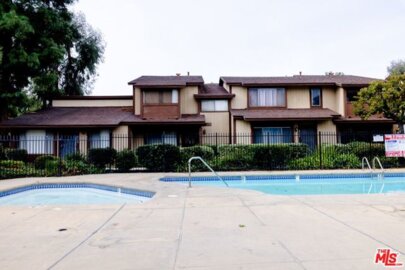 1/2 Willis Avenue Photo