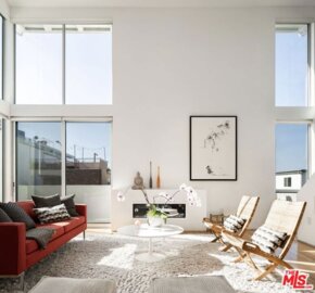 34 S Venice Boulevard #2 Photo
