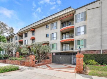 339 S Catalina Avenue #320 Photo