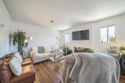 Splendid Marlin Terrace Townhouse Located at 970 Marlin Drive was Just Sold