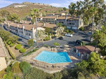 10794 Jeanne Terrace #E Photo