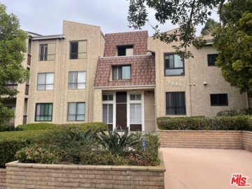 5625 Cambridge Way #301 Photo