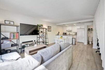 7178 Melody Lane Photo