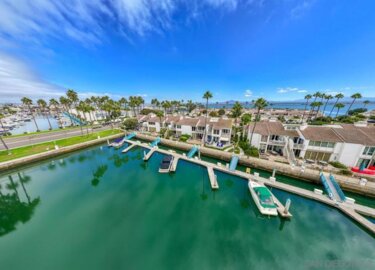 94 W Kingston Court Photo