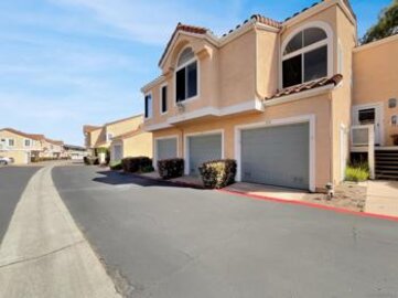 Splendid Quail Ridge Condominium Located at 734 Buena Tierra Way #376 was Just Sold
