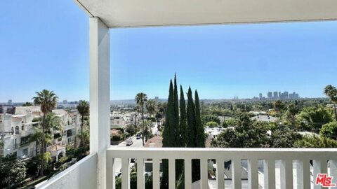 999 N Doheny Drive #409 Photo