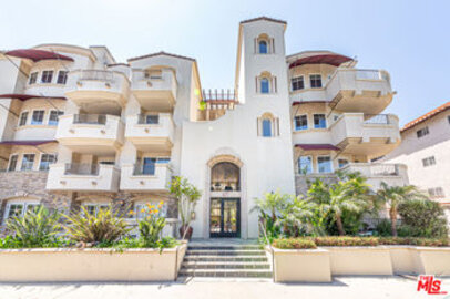 Extraordinary Newly Listed Villa Cortina Condominium Located at 4237 Longridge Avenue #401