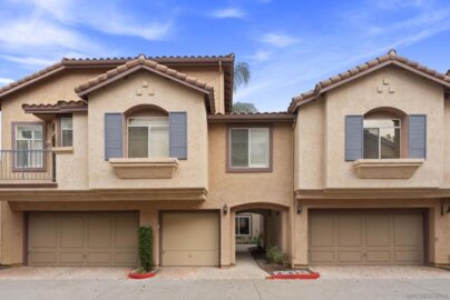11354 Via Rancho San Diego #C Photo