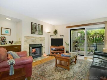 7301 Calle De Fuentes Photo