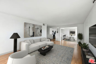 Extraordinary Newly Listed Kings Point Condominium Located at 911 N Kings Road #310