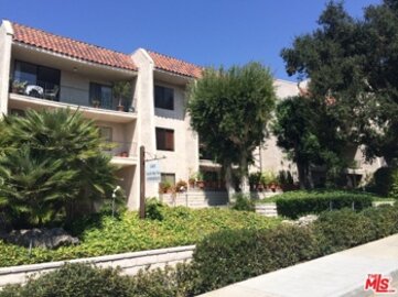 Fabulous Casa De Valley View Condominium Located at 1401 Valley View Road #308 was Just Sold