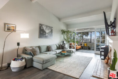 Stunning Newly Listed Via Marina Tahiti Condominium Located at 310 Tahiti Way #302