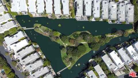 650 Harbor Street #4 Photo