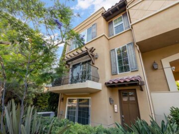 2400 Torrey Pines Road #112 Photo