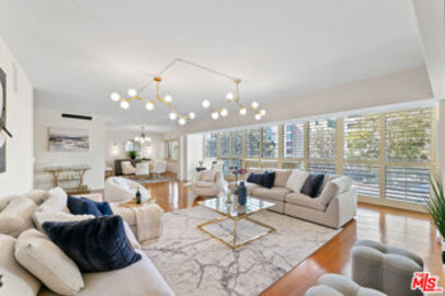 Elegant The Churchill Condominium Located at 10450 Wilshire Boulevard #2E was Just Sold