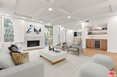 Amazing Newly Listed Via Marina Tahiti Condominium Located at 4338 Redwood Avenue #B208