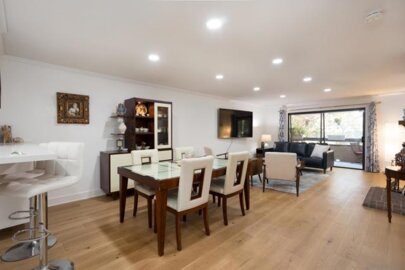 8880 Villa La Jolla Drive #208 Photo