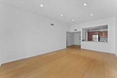 Magnificent Sunrise Point Condominium Located at 3955 Faircross Place #78 was Just Sold