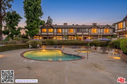 20737 Roscoe Boulevard #704 Photo