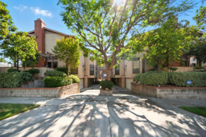 Spectacular Newly Listed 832 Magnolia Ave Townhouse Located at 832 Magnolia Avenue #2