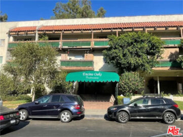 Terrific Newly Listed Encino Oaks Condominium Located at 5460 White Oak Avenue #E127