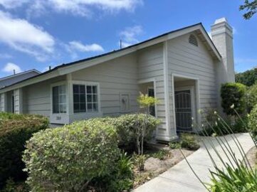Impressive The Crest Townhouse Located at 2860 Nantucket Lane was Just Sold