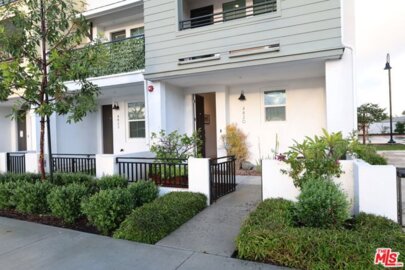 4820 Long Beach Boulevard Photo