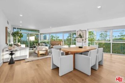 Charming Regatta Seaside Residences Condominium Located at 13600 Marina Pointe Drive #409 was Just Sold