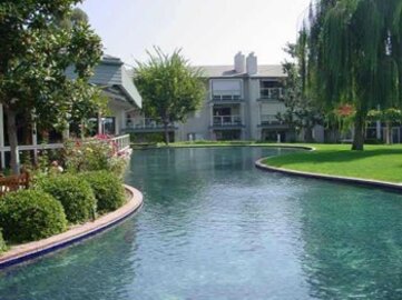 Marvelous Chateau Condominium Located at 1508 Circa Del Lago #B205 was Just Sold