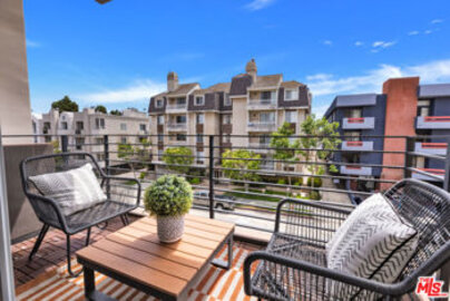 Fabulous Amherst Terrace Condominium Located at 1540 Amherst Avenue #301 was Just Sold