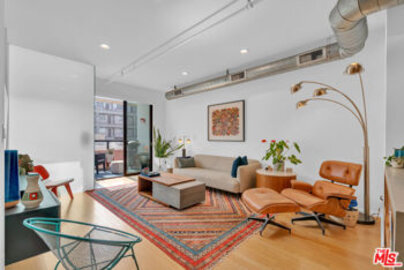 Phenomenal Via Marina Tahiti Condominium Located at 4115 Glencoe Avenue #203 was Just Sold