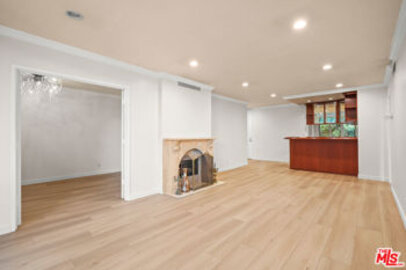 Delightful Newly Listed Hampton Court Condominium Located at 1010 N Kings Road #303