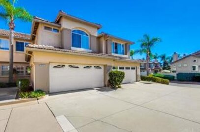 Spectacular Alacima Townhouse Located at 4620 Los Alamos Way #C was Just Sold