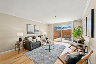 Charming Sunset Villas Condominium Located at 3939 Illinois Street #1C was Just Sold