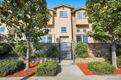 108 W Douglas Avenue Photo