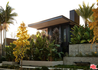 8850 Rosewood Avenue Photo