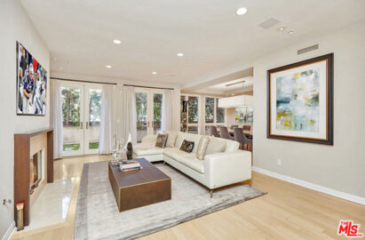 121 N Almont Drive #103 Photo