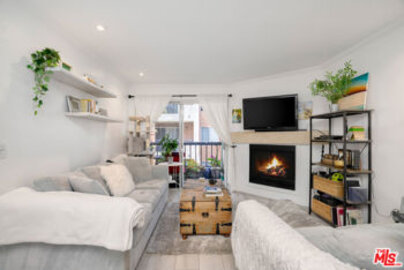 Lovely The Met Condominium Located at 5500 Owensmouth Avenue #217 was Just Sold