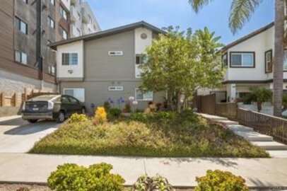 Gorgeous Park Village III Condominium Located at 3935 Oregon Street #6 was Just Sold