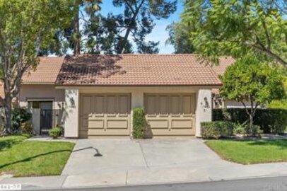 Extraordinary Oaks North Villas Condominium Located at 17842 Avenida Cordillera ##30 was Just Sold