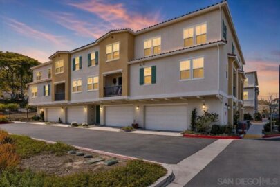 2811 Safflower Street Photo