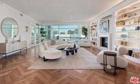 Elegant The Century Condominium Located at 1 W Century Drive #17C was Just Sold