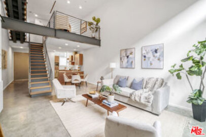 Lovely 1220 Art Lofts Condominium Located at 1220 N Orange Grove Avenue #4 was Just Sold